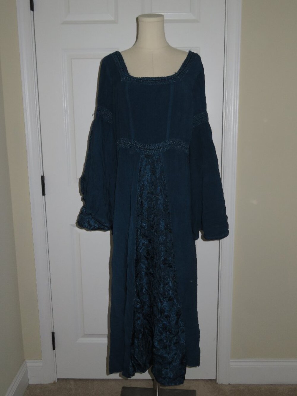 Holy Clothing Arwen Dress